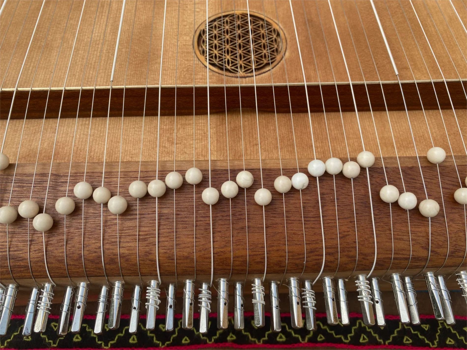 05-Monocorde de corazon-04