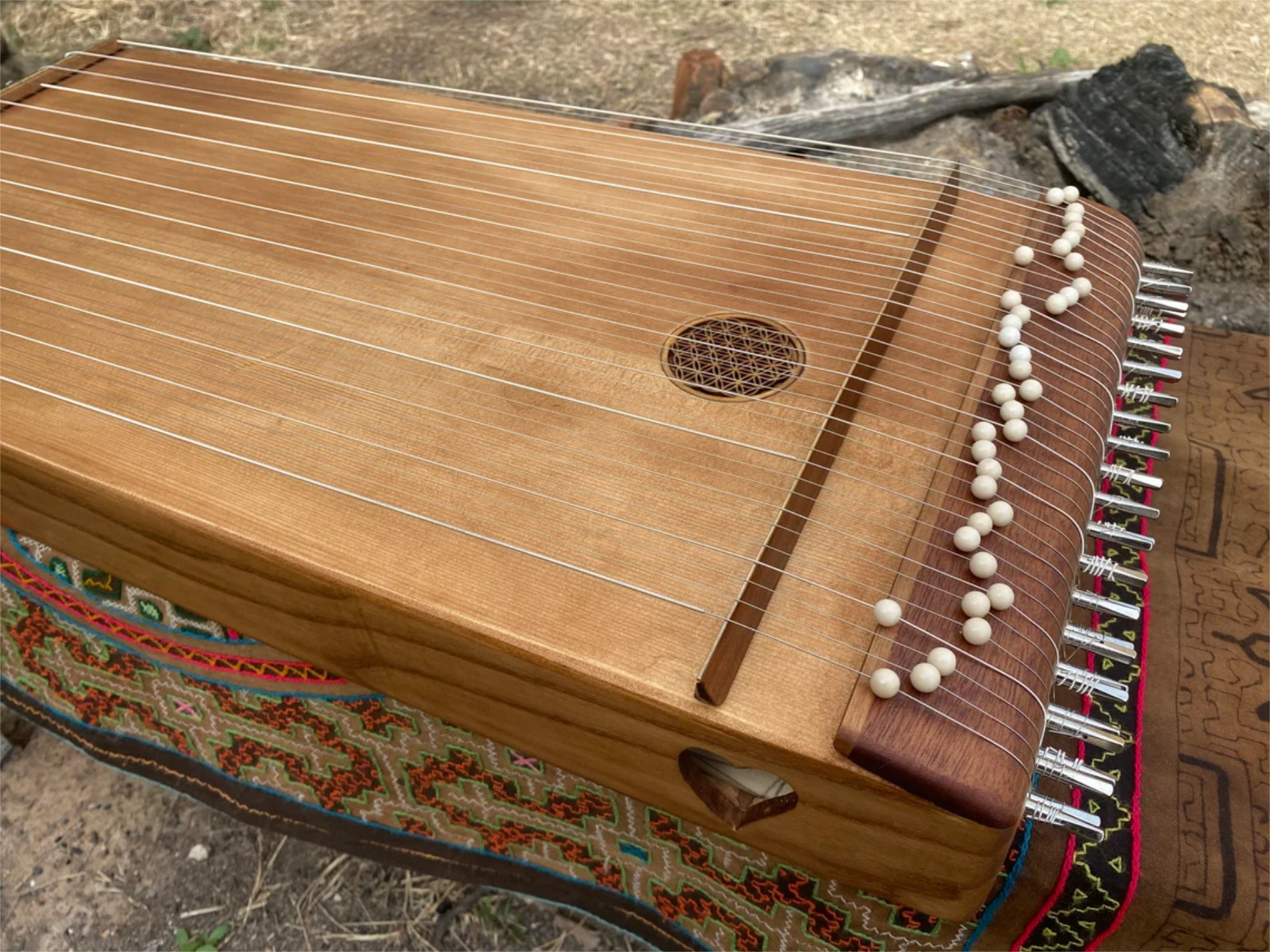 05-Monocorde de corazon-05