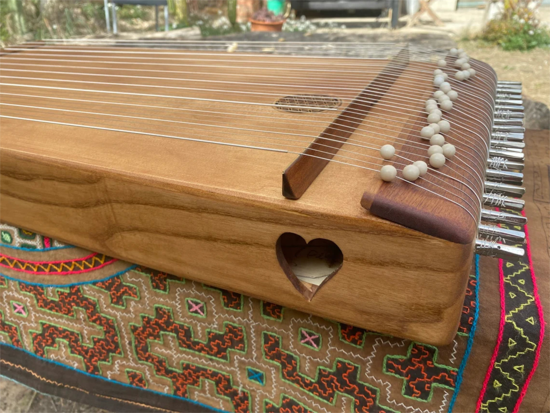 05-Monocorde de corazon-07