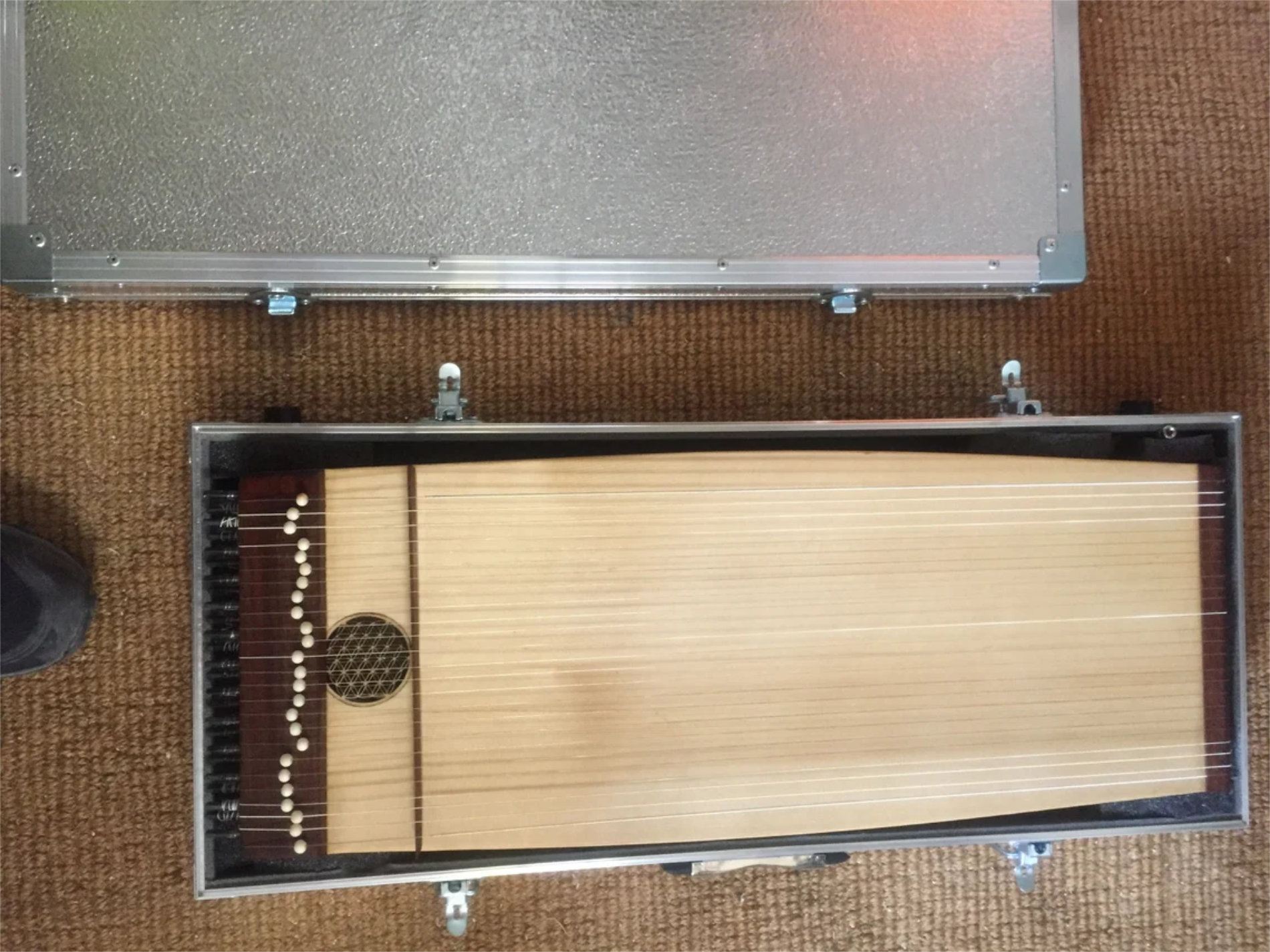 06-Flight case de aluminio-01