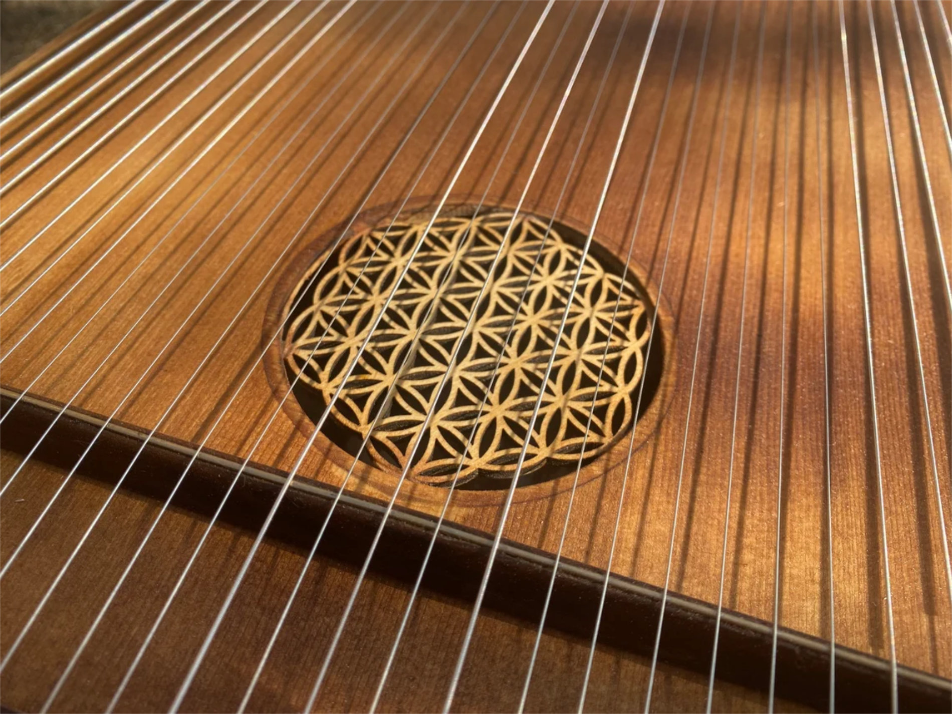 07-Monocorde de sonido Om-02