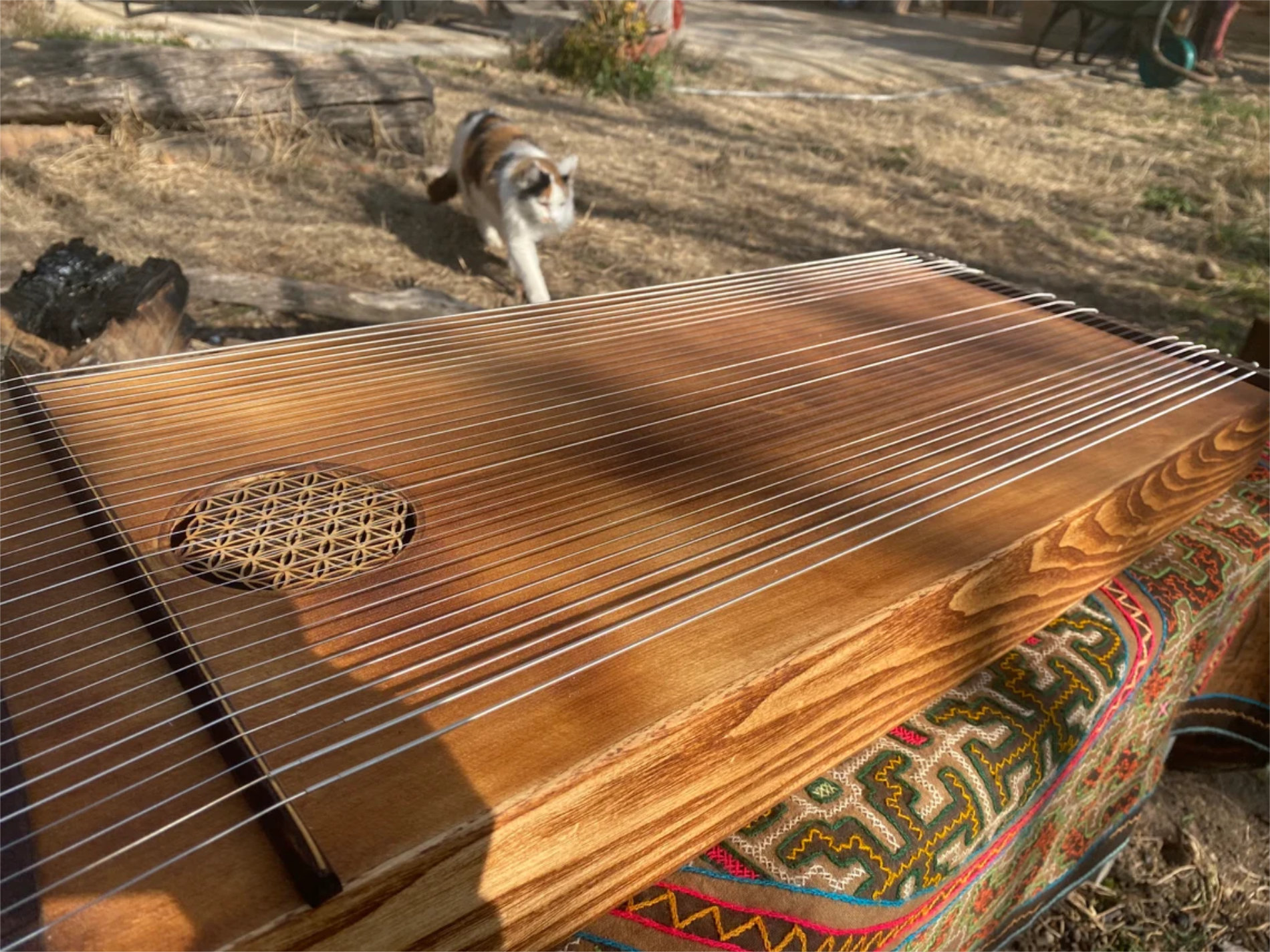 07-Monocorde de sonido Om-07